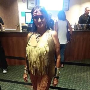 Meet your Posher, Sheila